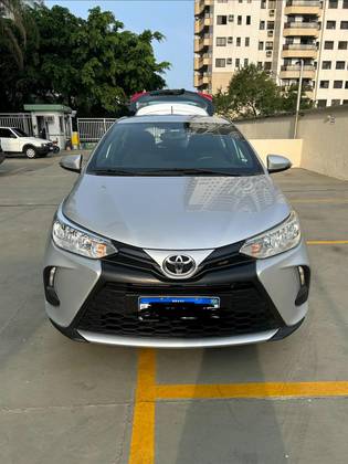 TOYOTA YARIS 1.5 16V FLEX XS MULTIDRIVE TOYOTA YARIS 1.5 16V FLEX XS MULTIDRIVE